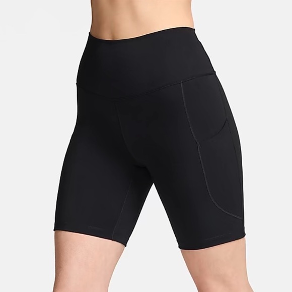 Nike Athletic High-Waisted Black 8" Biker Shorts with Pockets Women Size Large - Picture 1 of 9